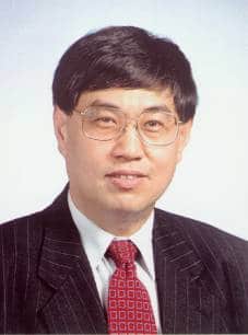 王波明