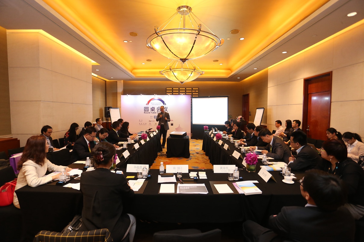 Round Table
Legal Elites, Industry Focus